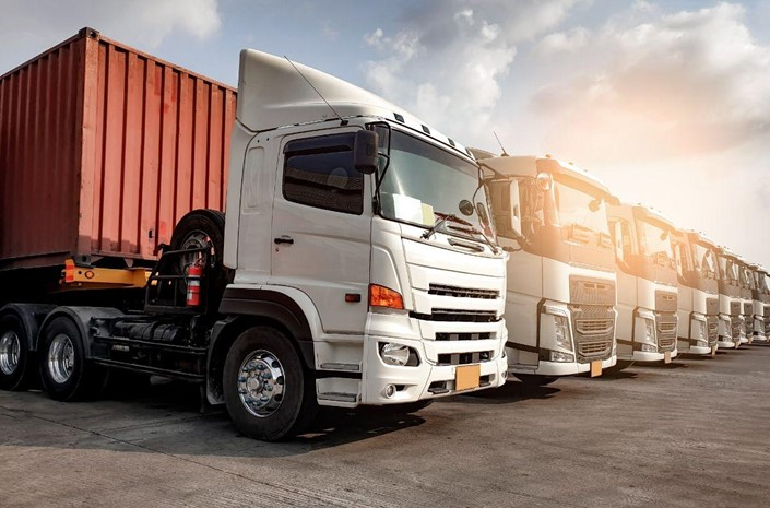 Truck & Trailer Shipping